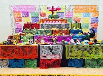 signification éléments autel jour des morts 2